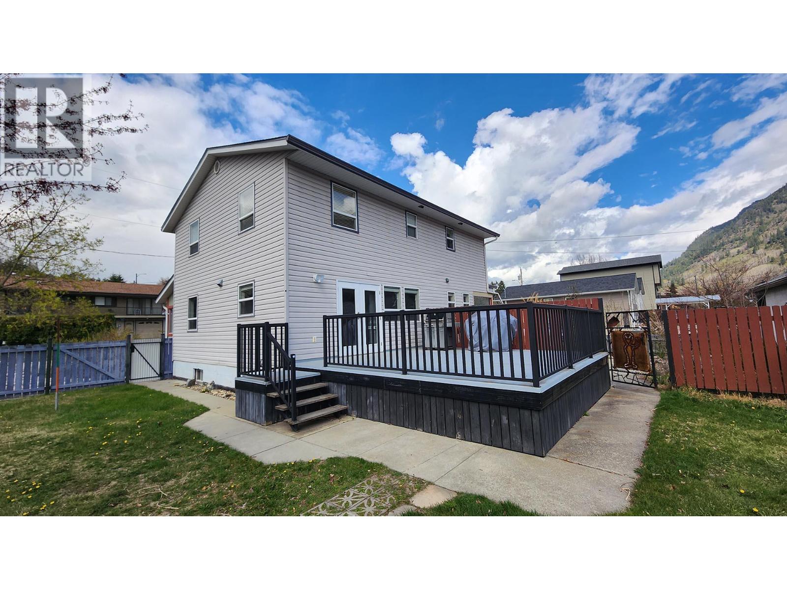 501 5TH Avenue - 74
