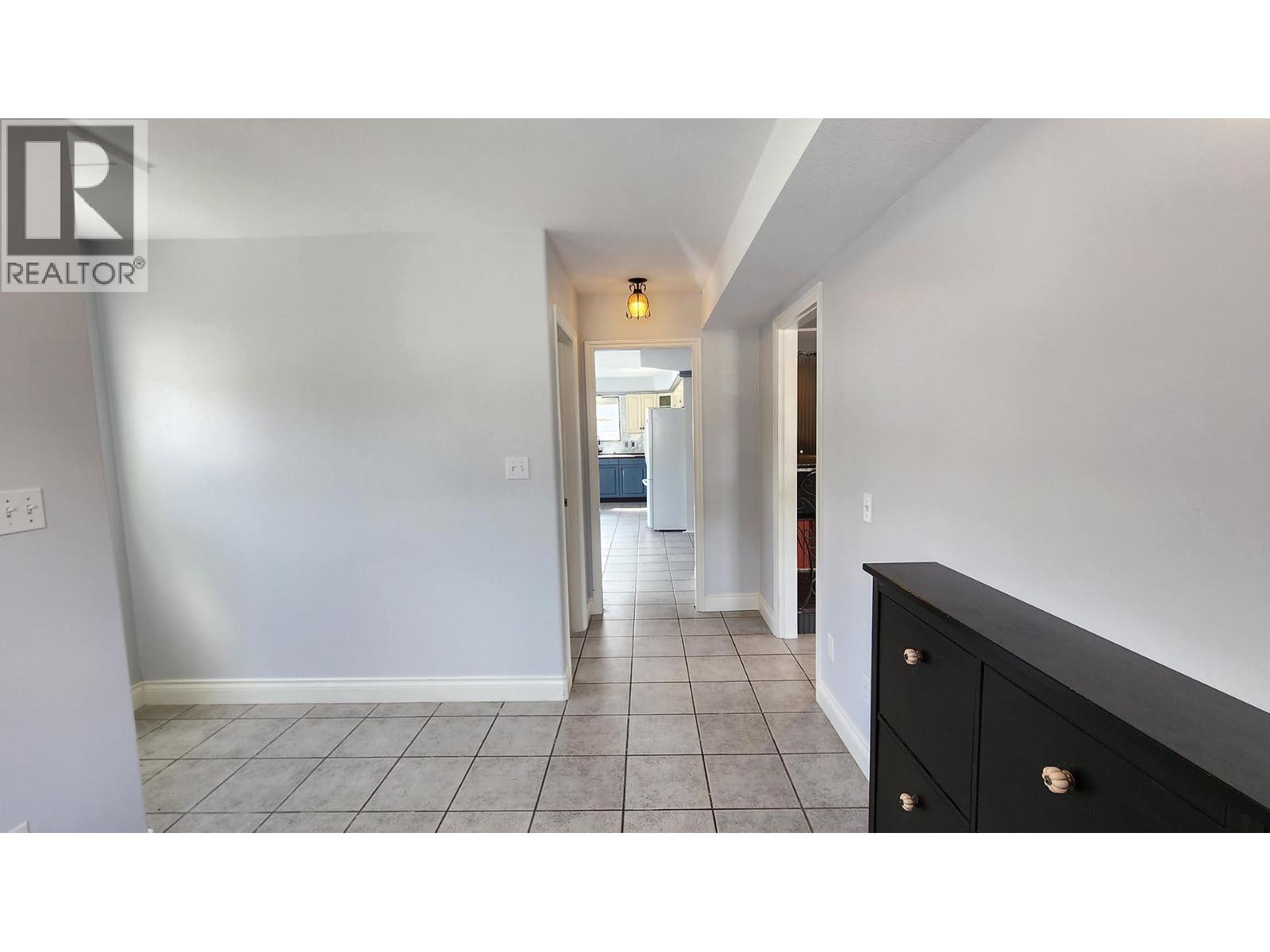 501 5TH Avenue - 29