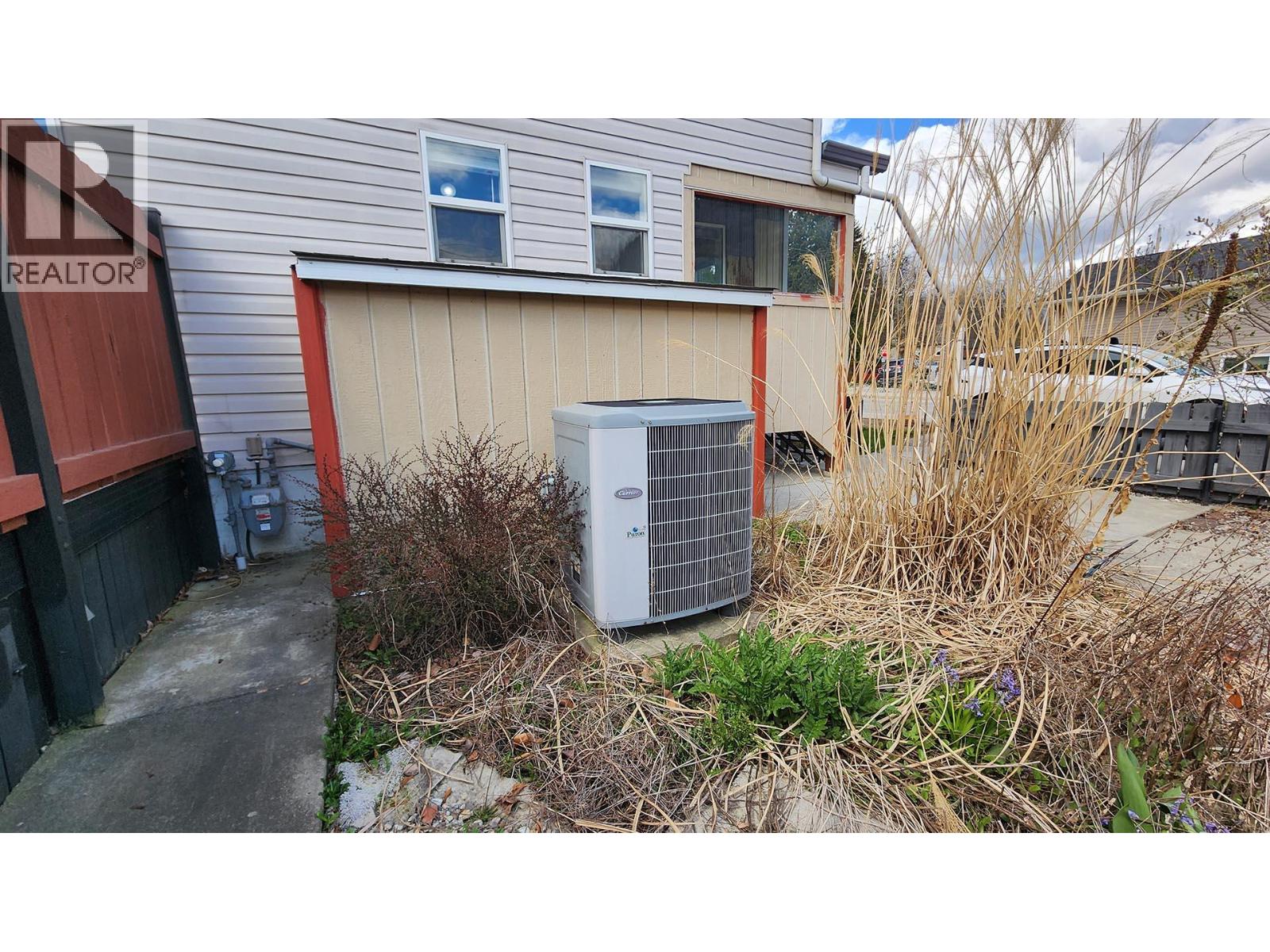 501 5TH Avenue - 79