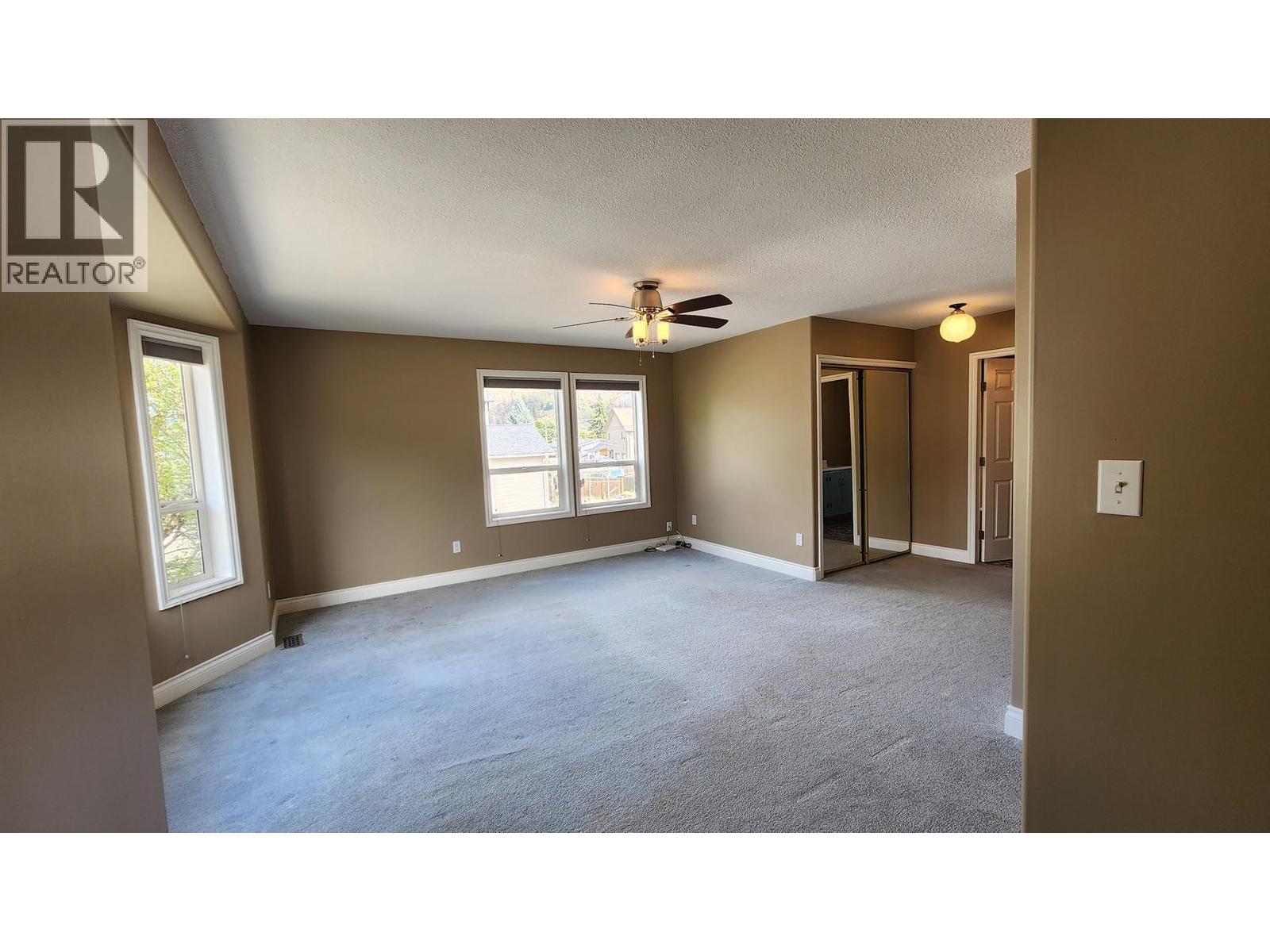 501 5TH Avenue - 34
