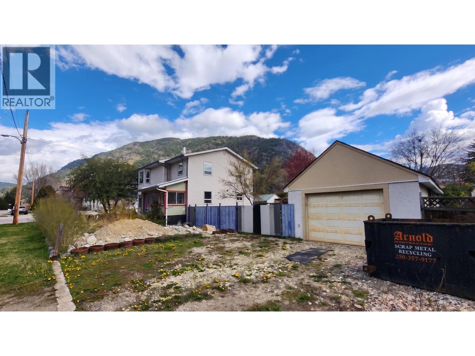 501 5TH Avenue - 83