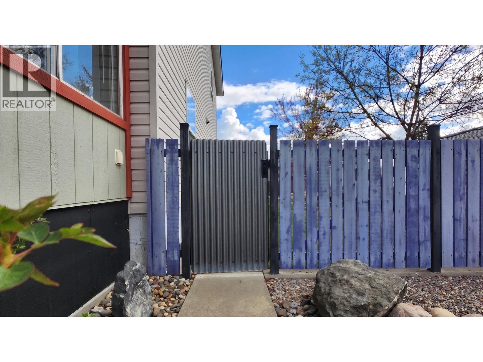 501 5TH Avenue - 87