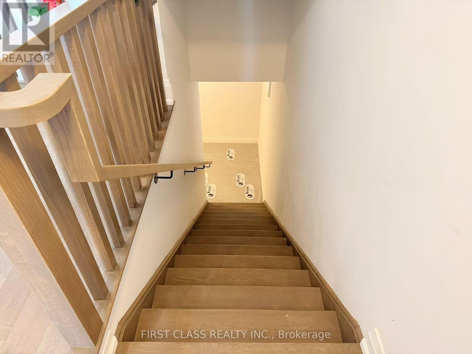 68 TRANQUILITY CRESCENT - 31