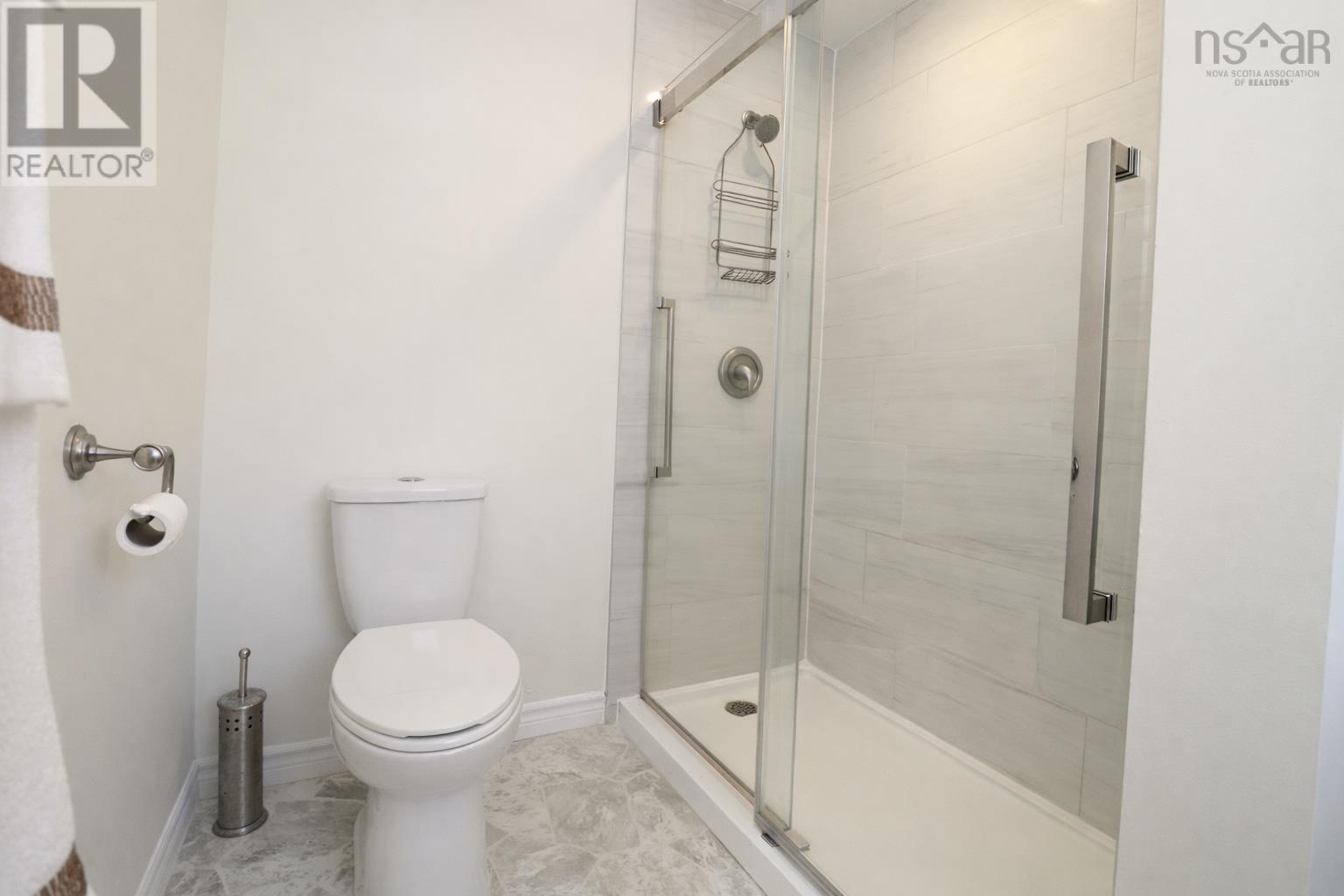 Property 16 of 27 of 132 Nictaux Drive