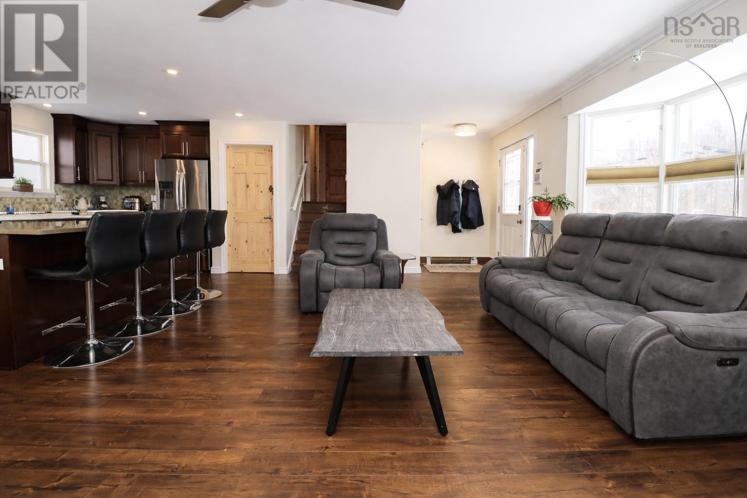 Property 4 of 27 of 132 Nictaux Drive