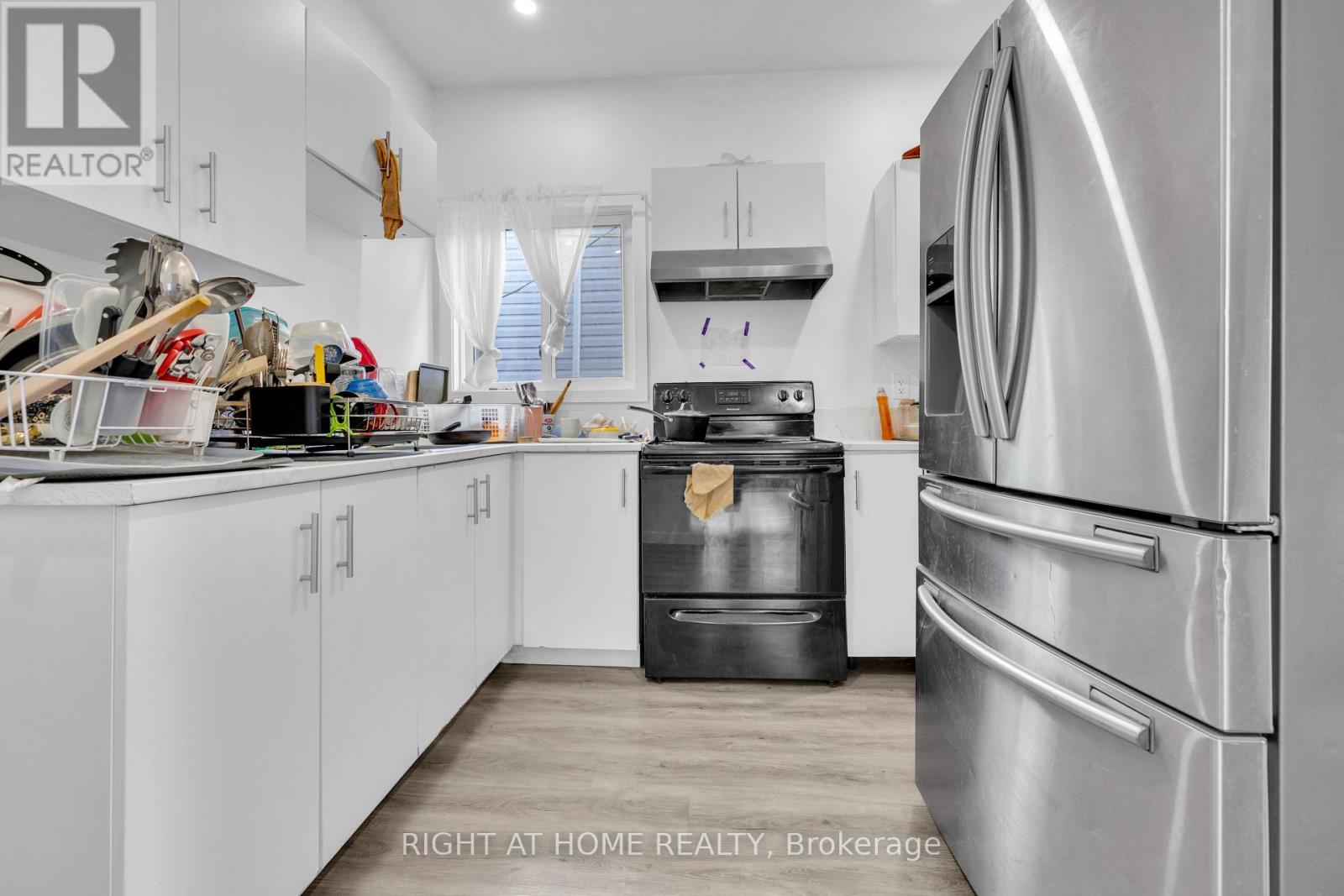 539 CAMPBELL AVENUE - 4