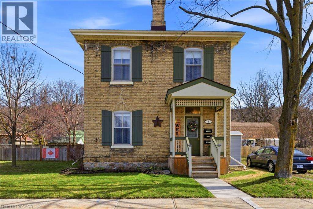 9 WILLOW Street, Paris, Ontario N3L2K5 - Photo 2