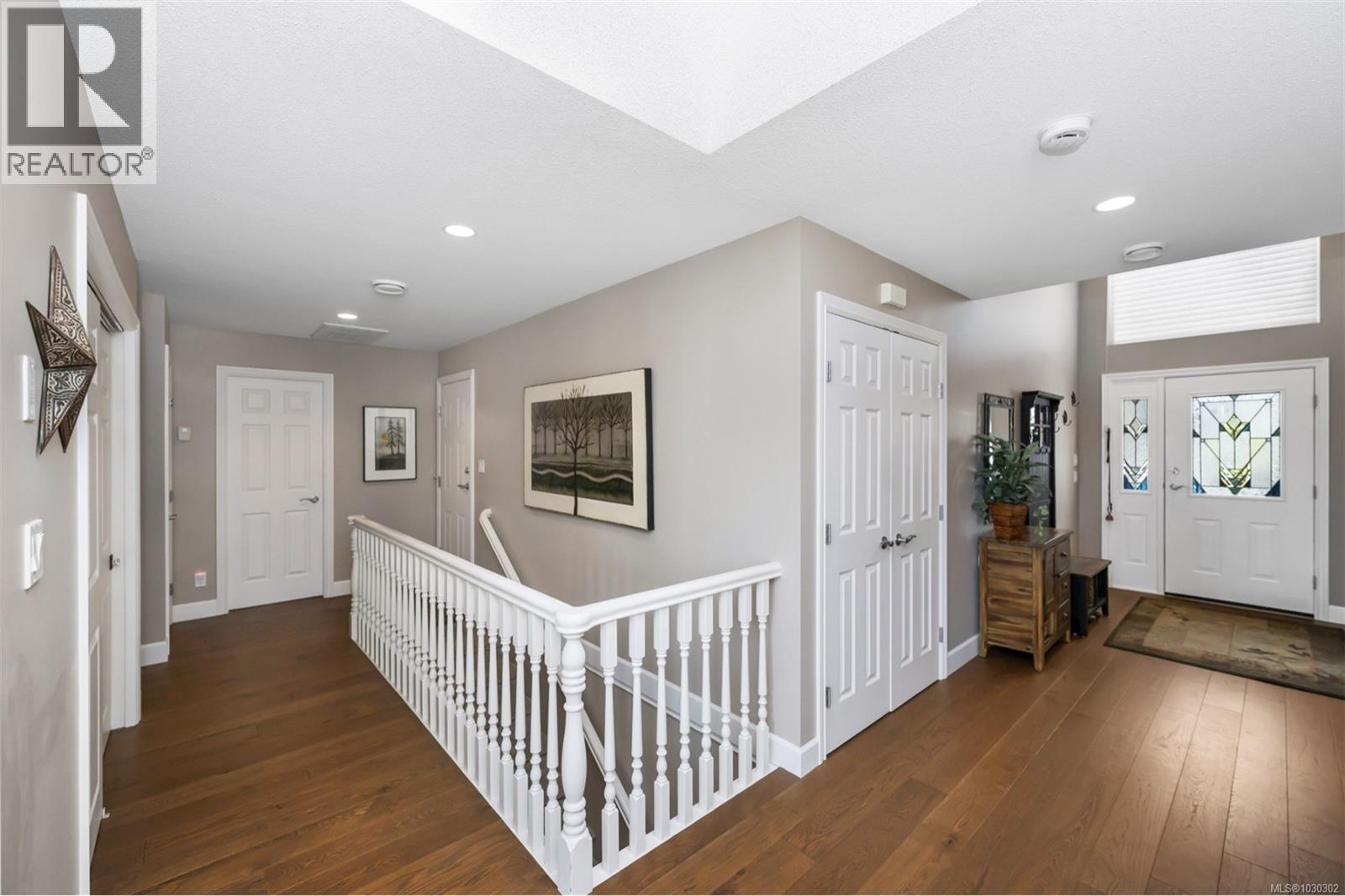 721 Country Club Dr - 17