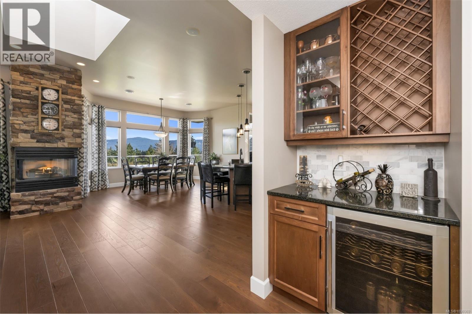 721 Country Club Dr - 19