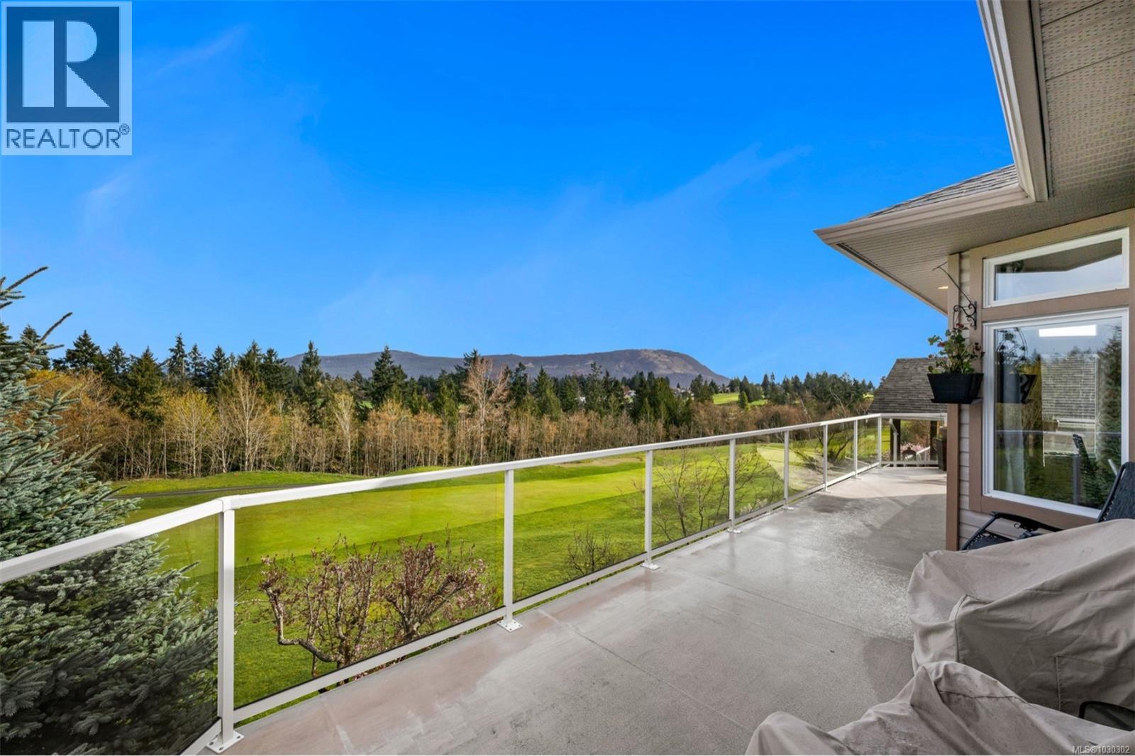 721 Country Club Dr - 3