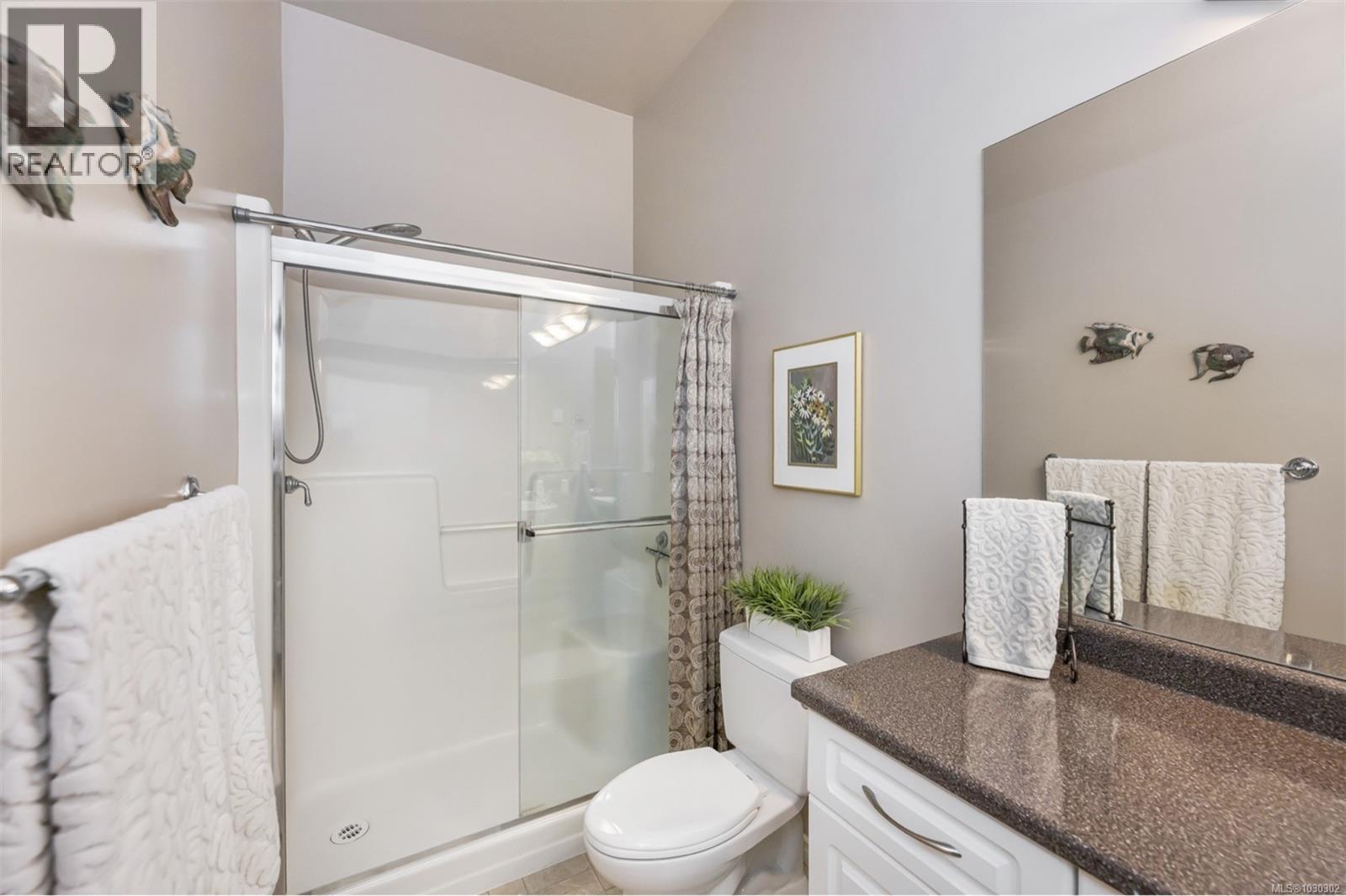 721 Country Club Dr - 48