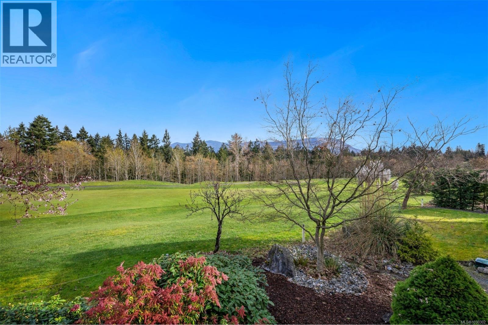 721 Country Club Dr - 68