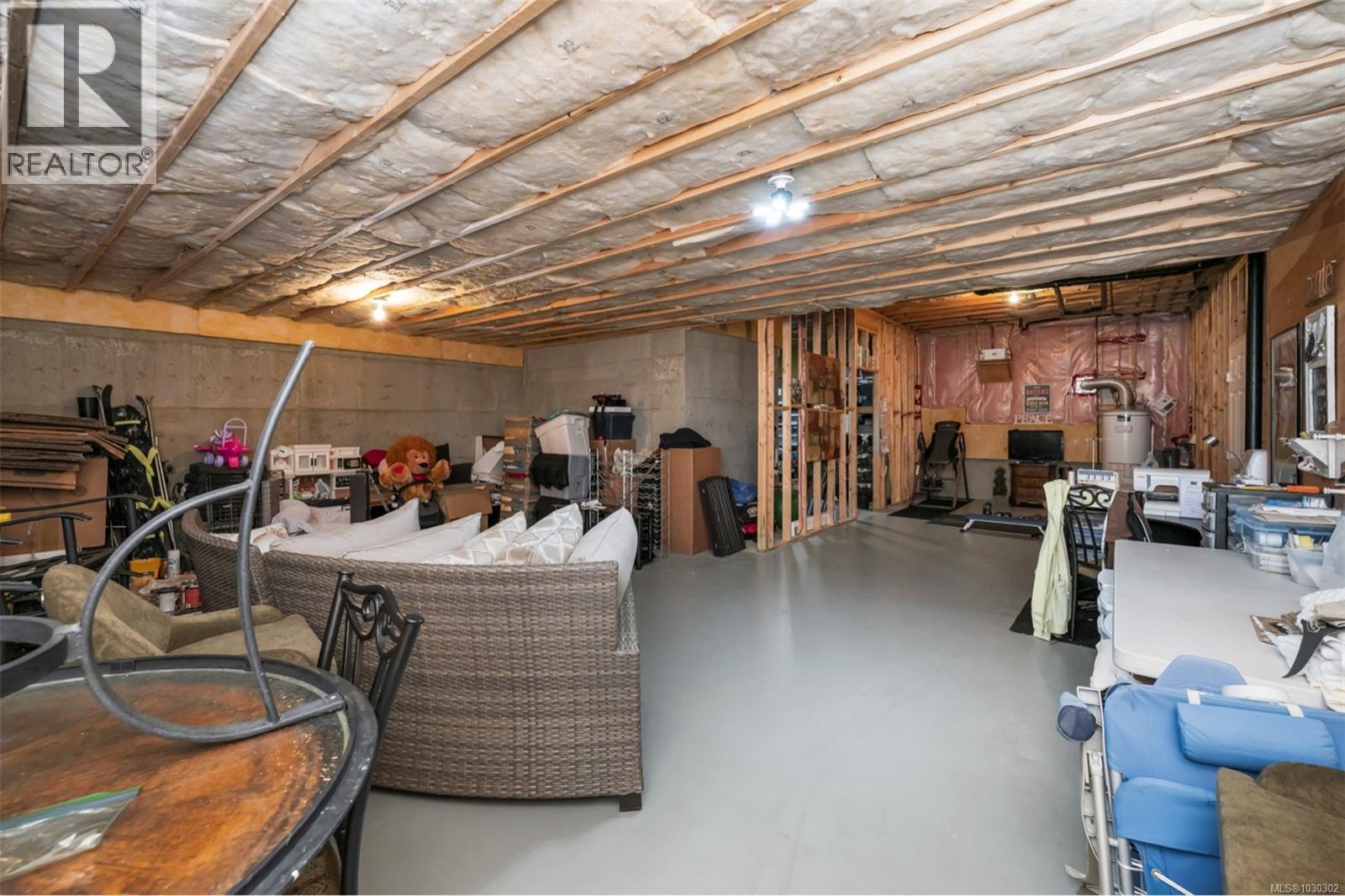 721 Country Club Dr - 53