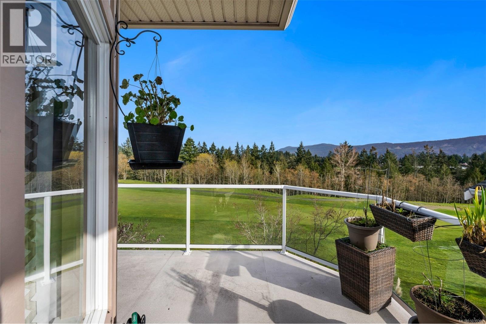 721 Country Club Dr - 70