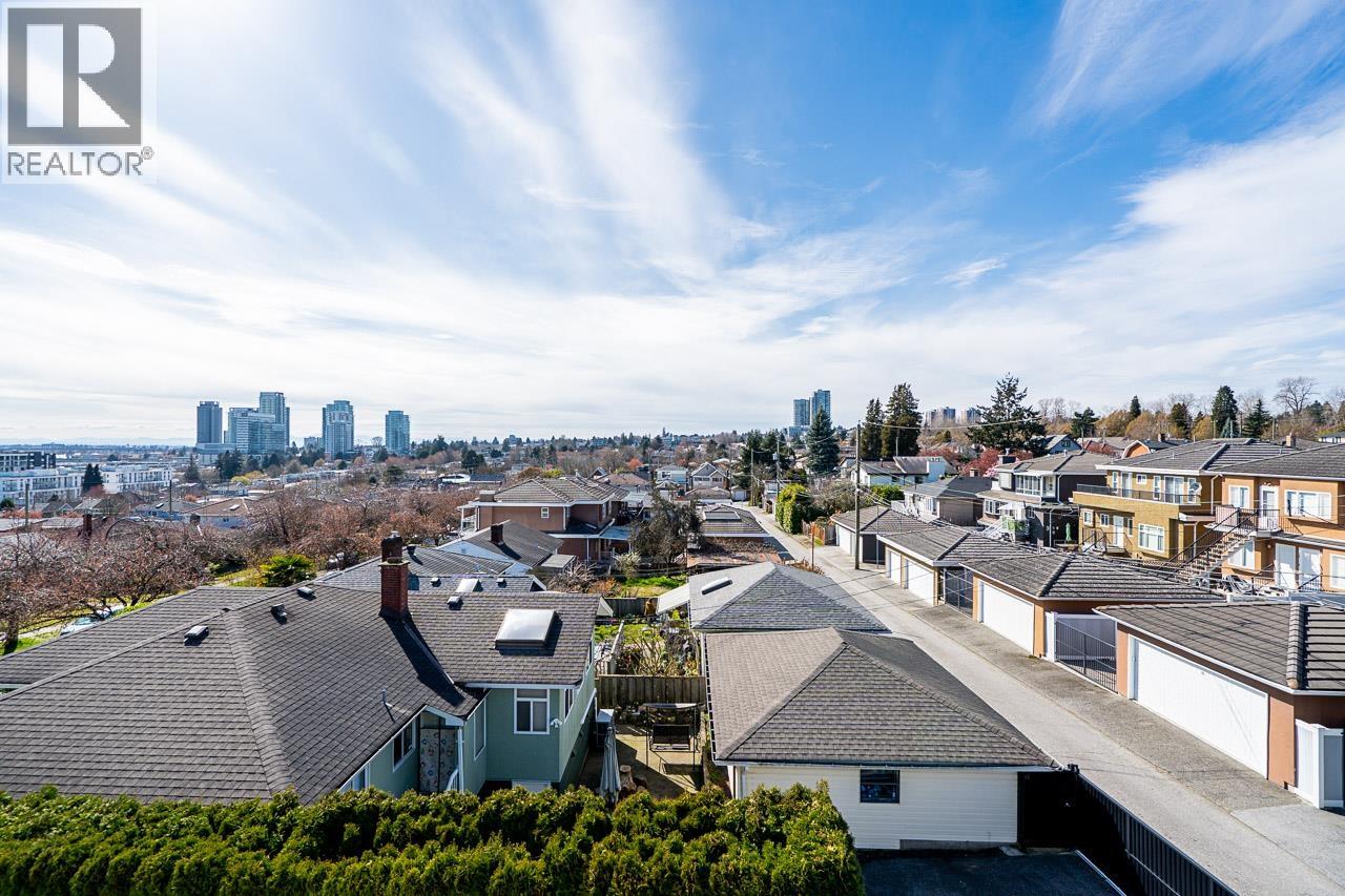 111 E 61ST AVENUE, Vancouver