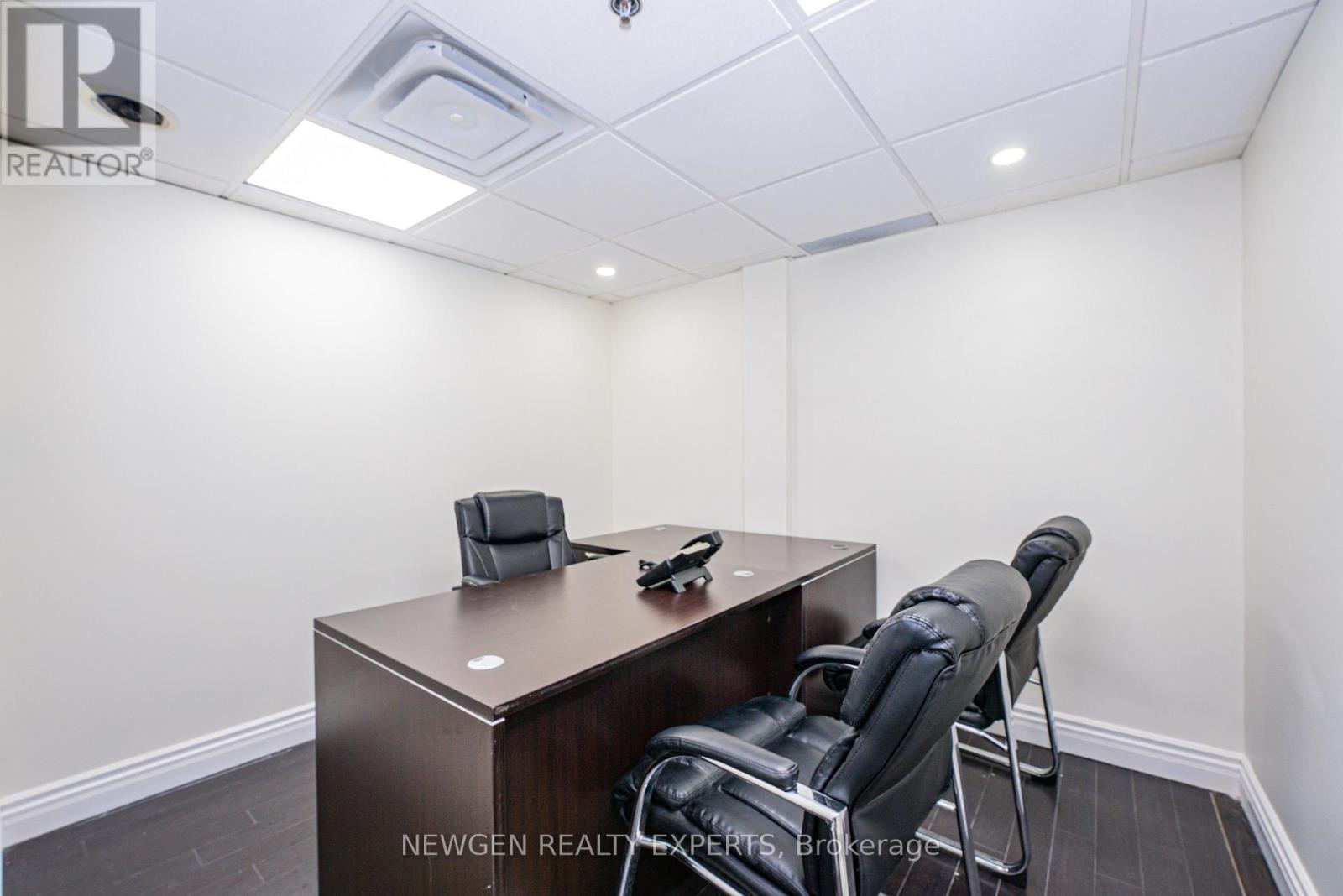 29 - 145 CLARENCE STREET N, Brampton (Brampton East), Ontario, L6W1T2 — Photo 35