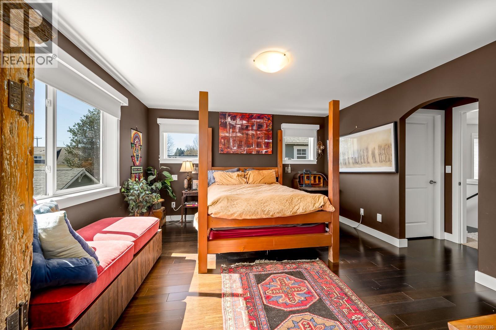 232 2nd St, Courtenay