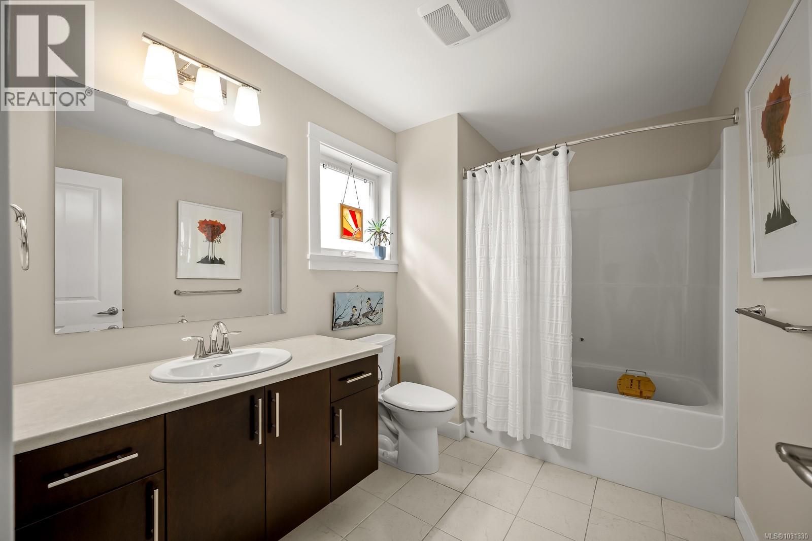 232 2nd St, Courtenay