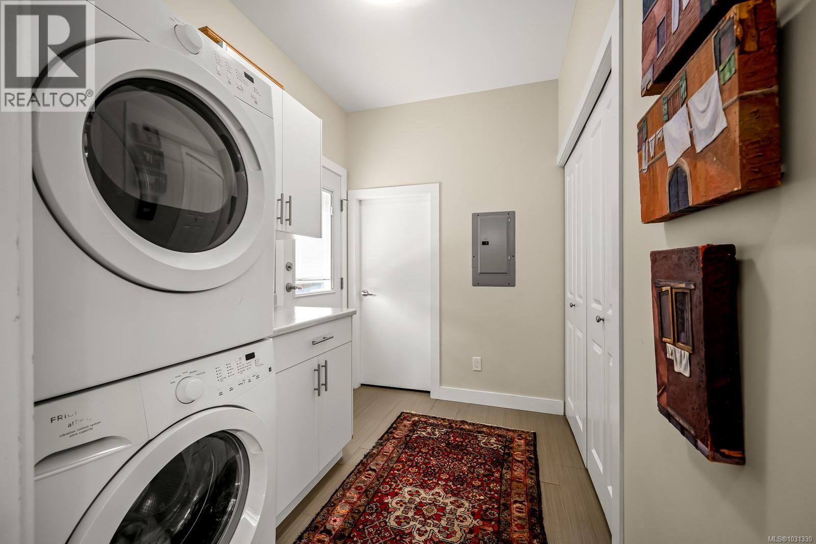 232 2nd St, Courtenay