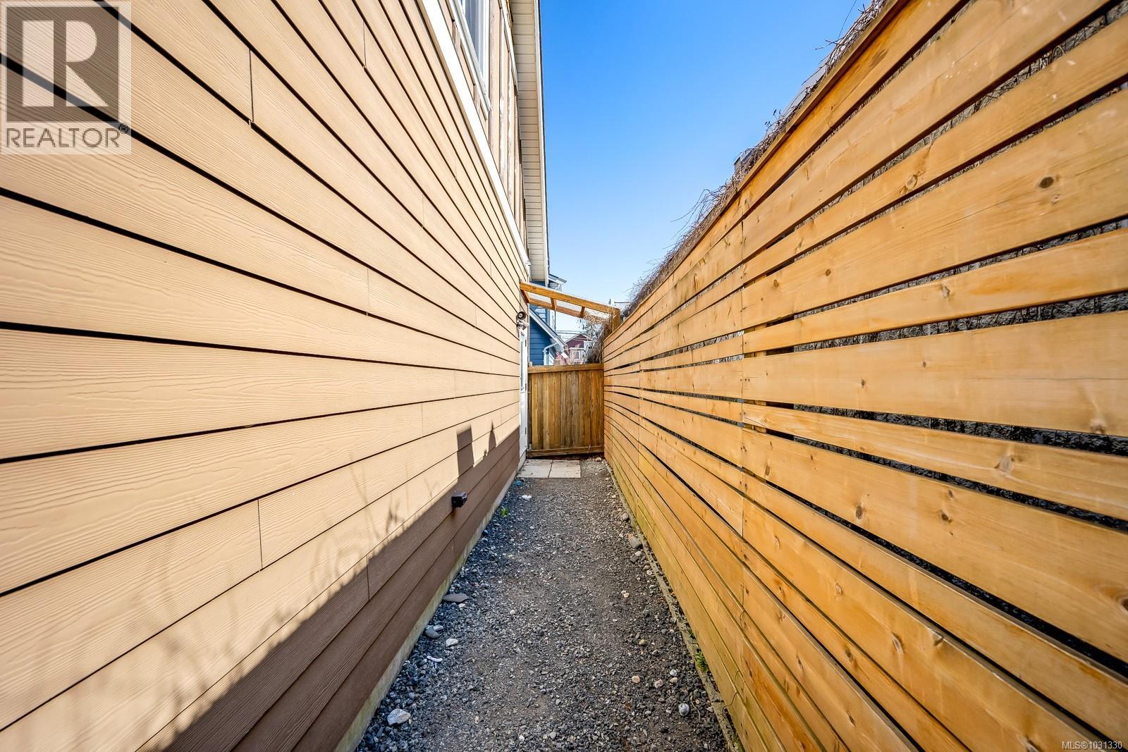 232 2nd St, Courtenay