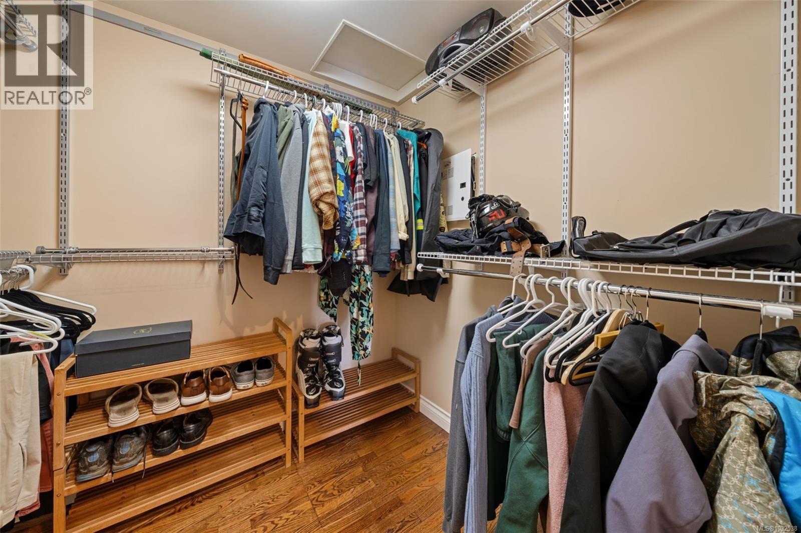  567 Prince Robert Drive, View Royal