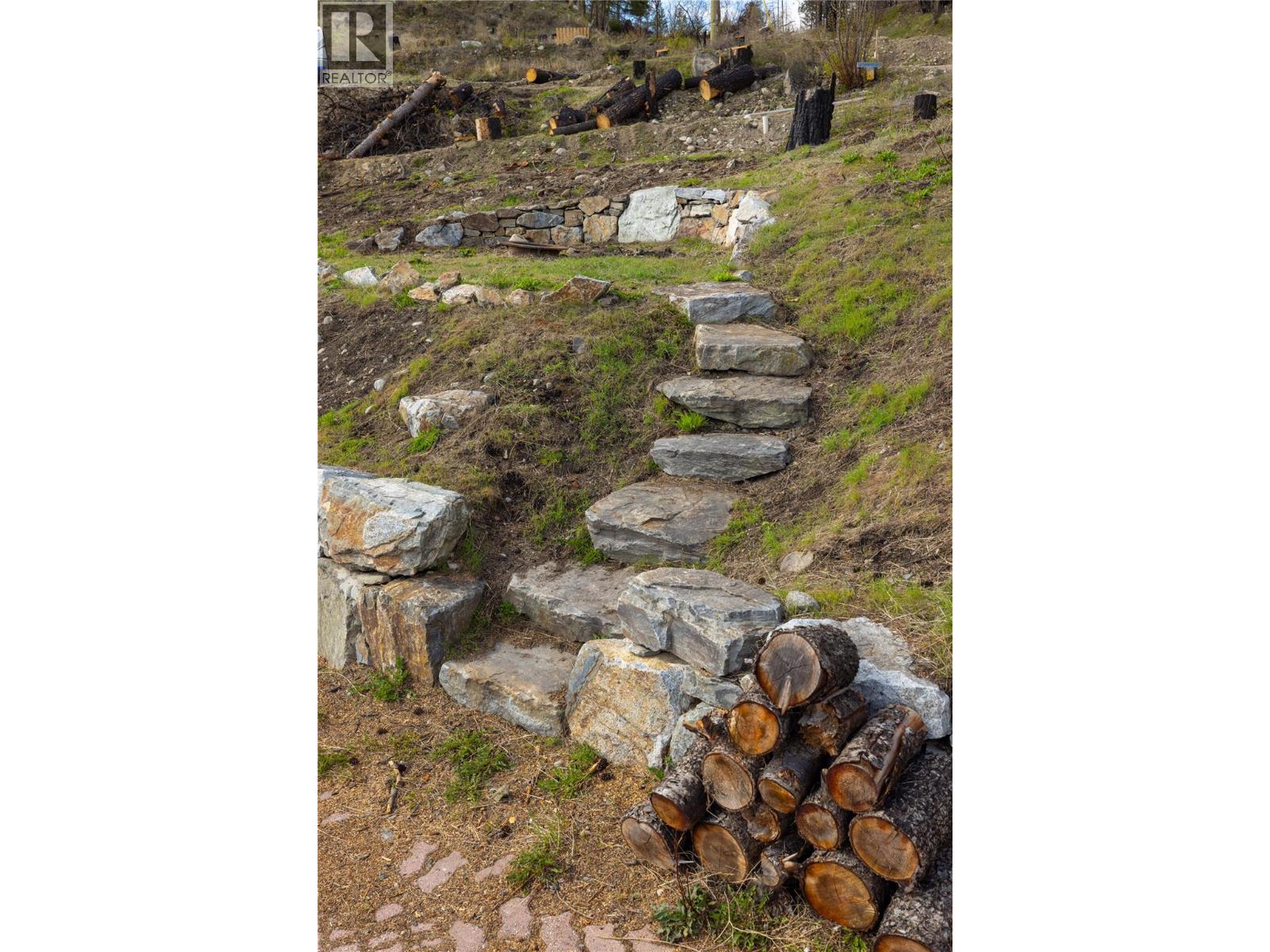  427 Rose Valley Road, West Kelowna