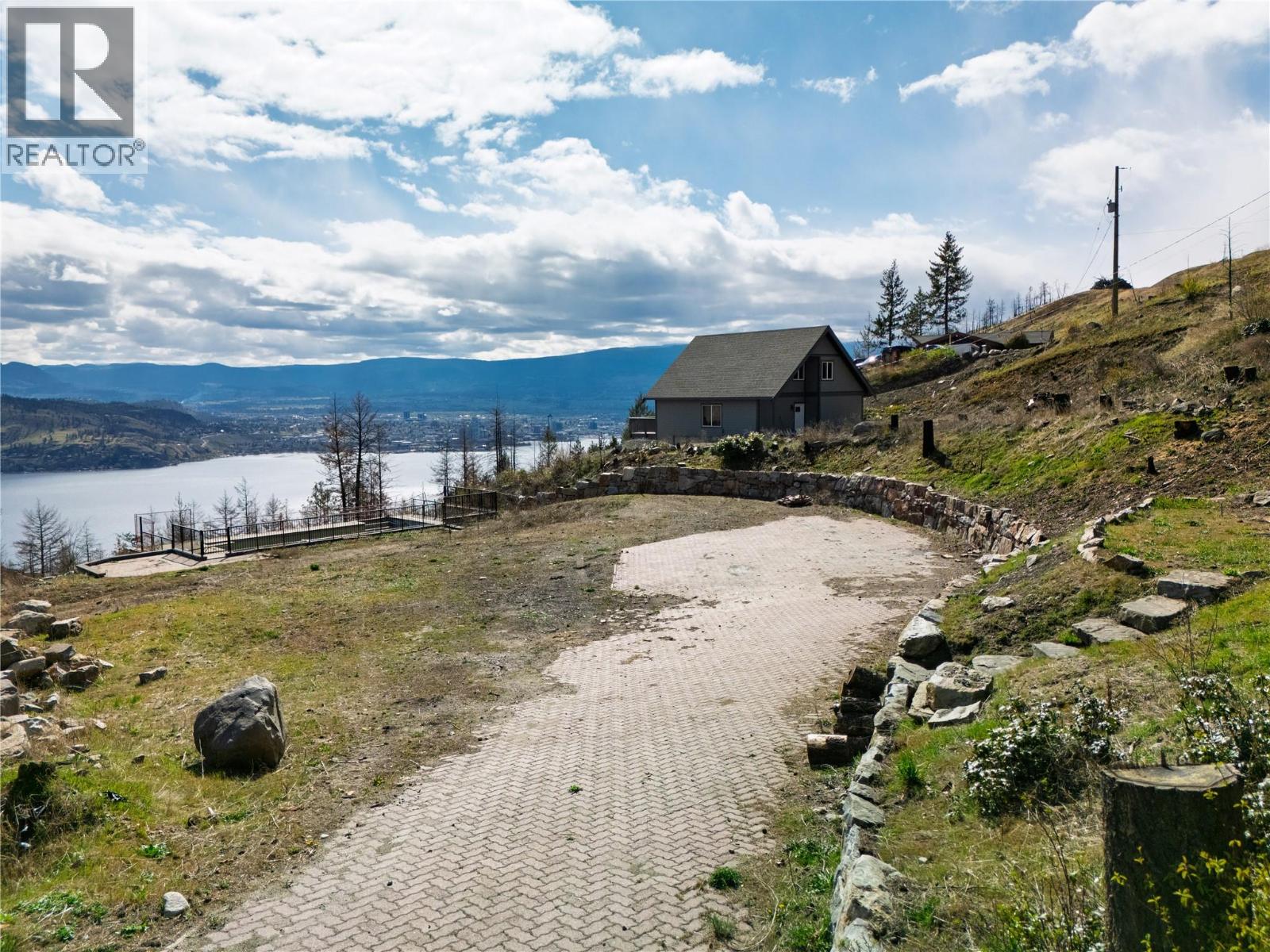  427 Rose Valley Road, West Kelowna