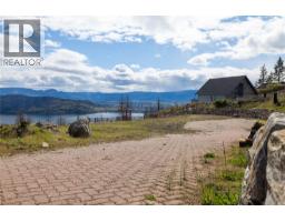 427 Rose Valley Road, West Kelowna, BC V1Z3T7 Photo 8