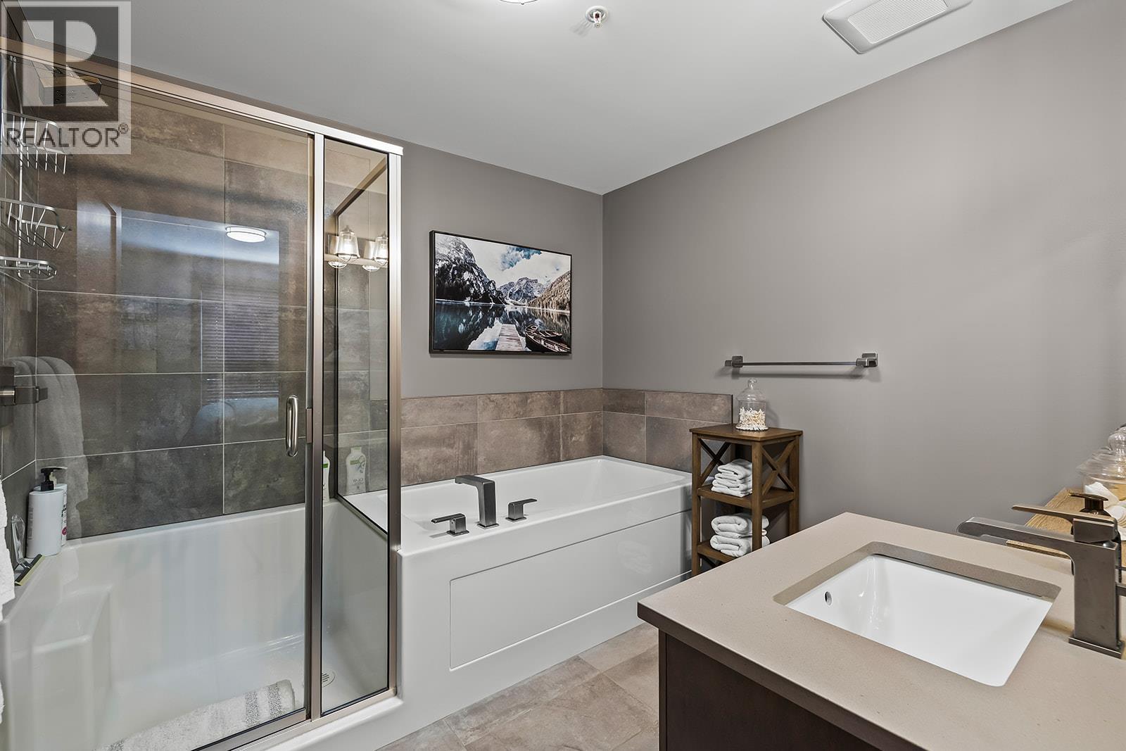 5300B Big White Road Unit# 305, Big White