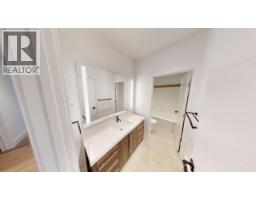 7291 Prospector Avenue Unit# 301, Radium Hot Springs, BC V0A1M0 Photo 36