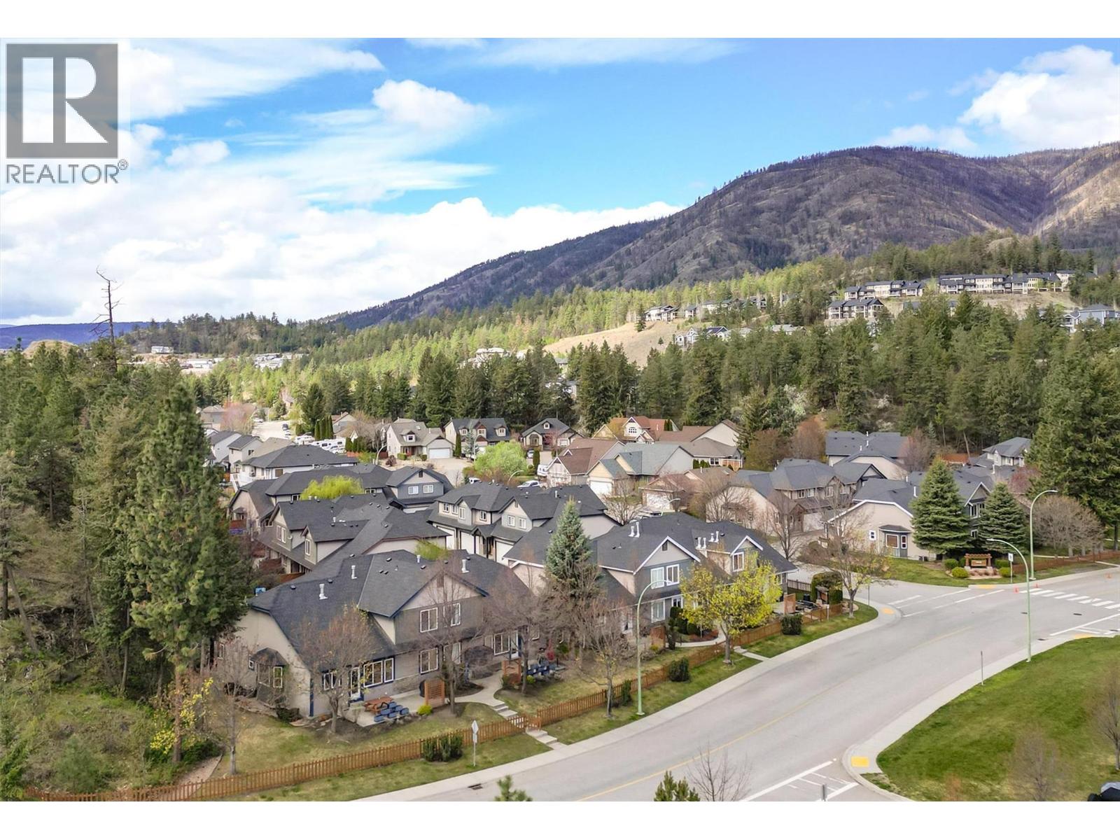 1 1451 Rosemeadow Drive, West Kelowna