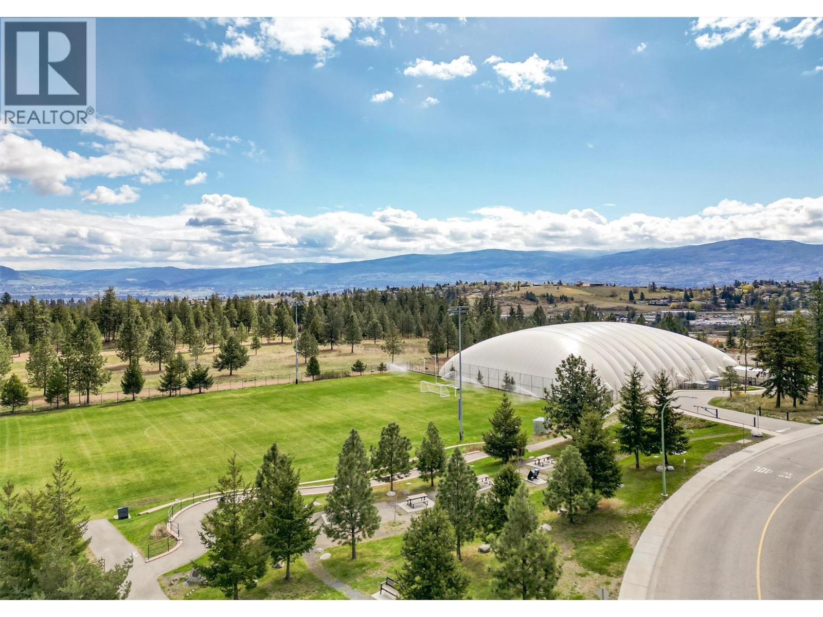1 1451 Rosemeadow Drive, West Kelowna