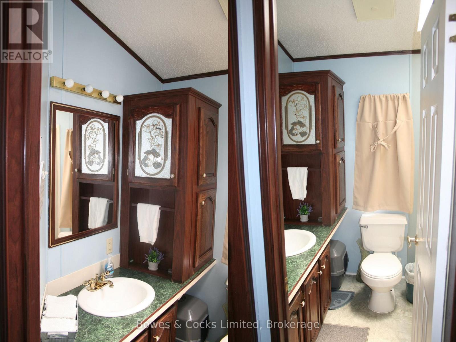 13 TRILLIUM DRIVE — photo 17