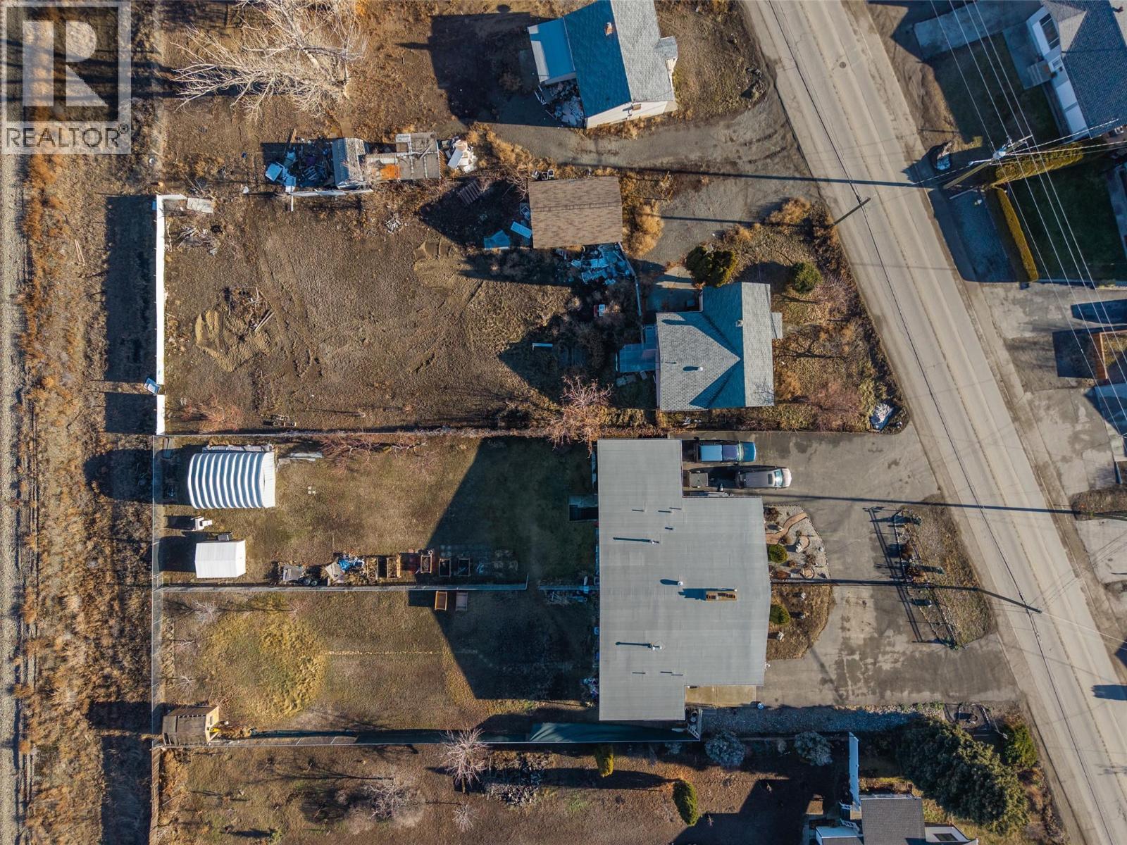 1780 PARKCREST AVENUE - 12