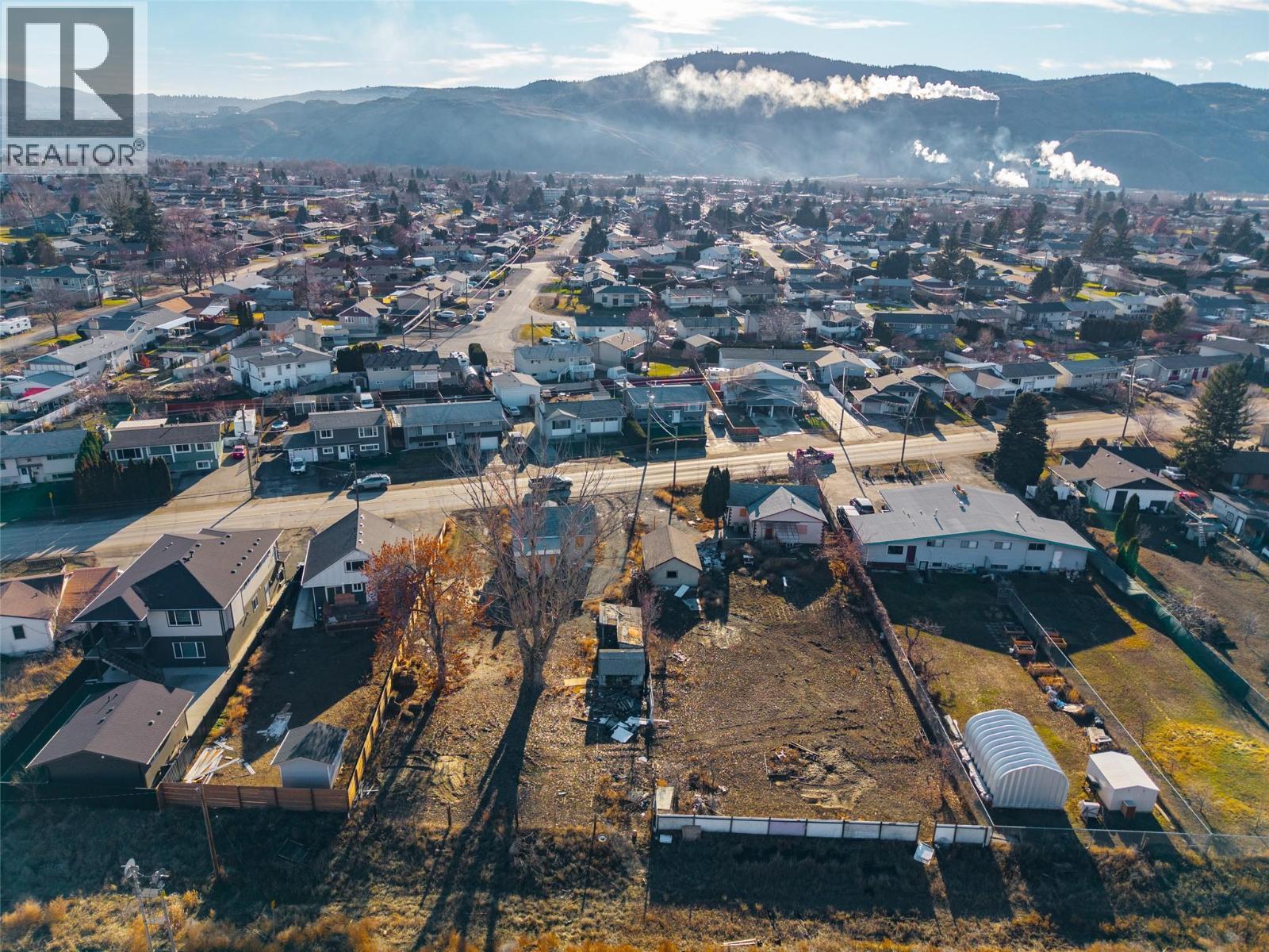 1780 PARKCREST AVENUE - 17