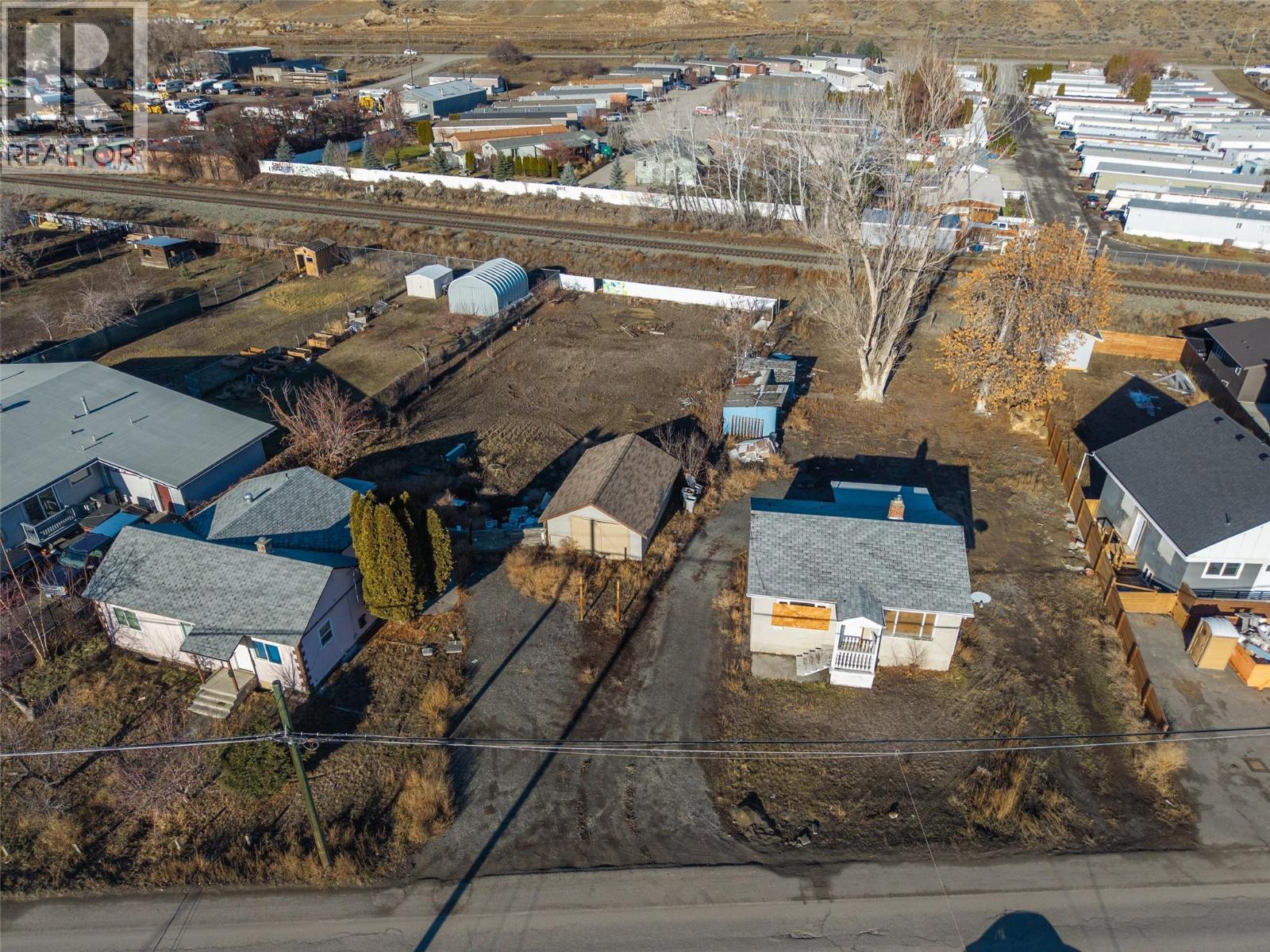 1780 PARKCREST AVENUE - 7