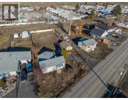 1780 Parkcrest Avenue, Kamloops, BC V2B4W9 Photo 9