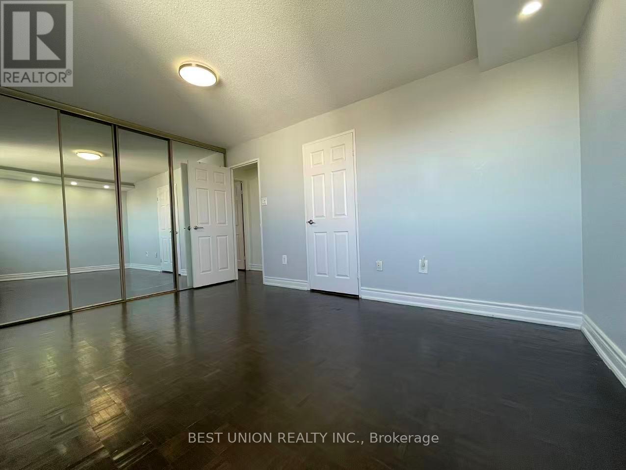 #1705 45 SUNRISE AVENUE - 22