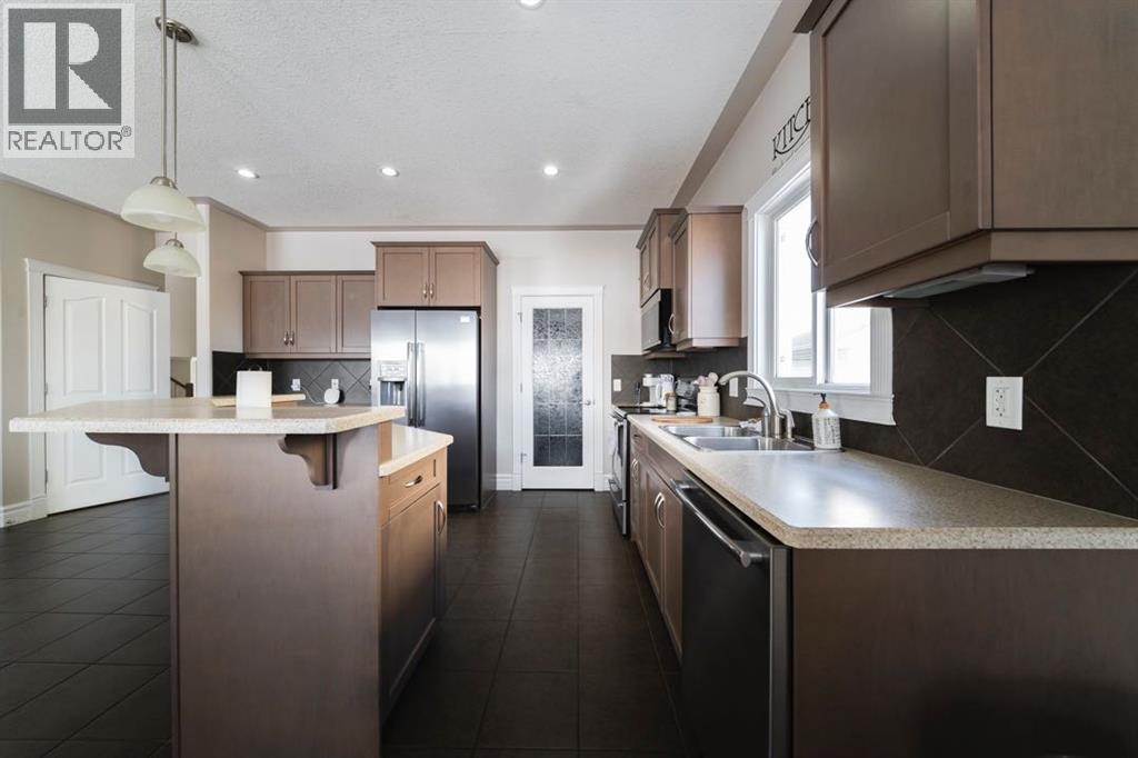 169 Chestnut Way, Fort McMurray