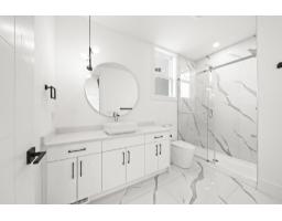 2540 Terminal Court, Abbotsford, BC V4X1L9 Photo 13