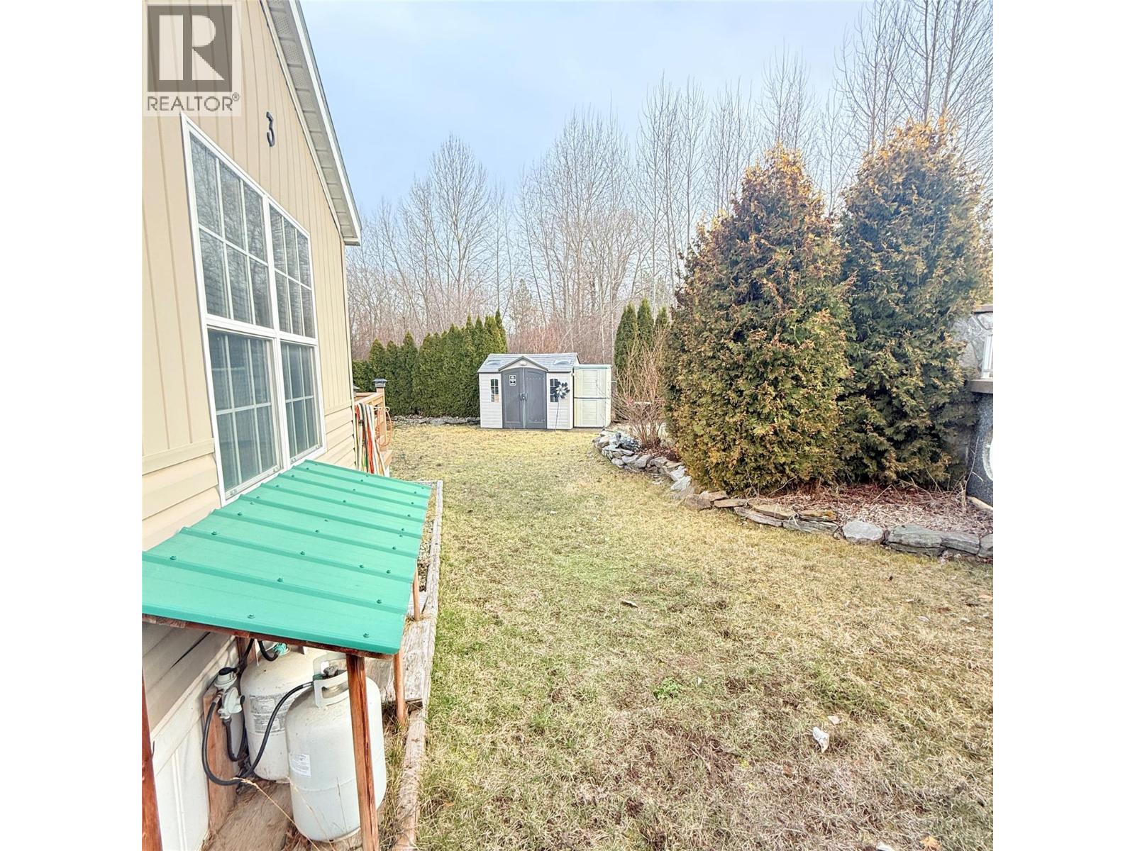 #3 2633 SQUILAX-ANGLEMONT ROAD - 14