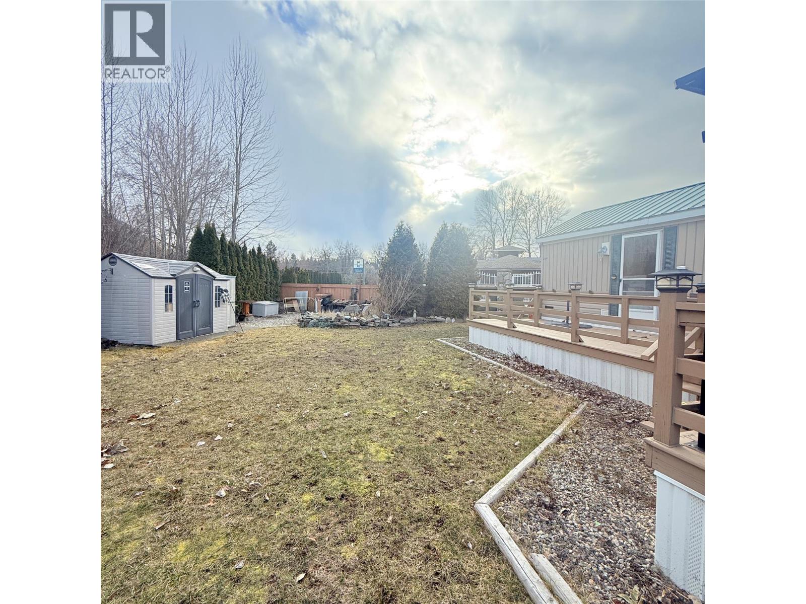 #3 2633 SQUILAX-ANGLEMONT ROAD - 9