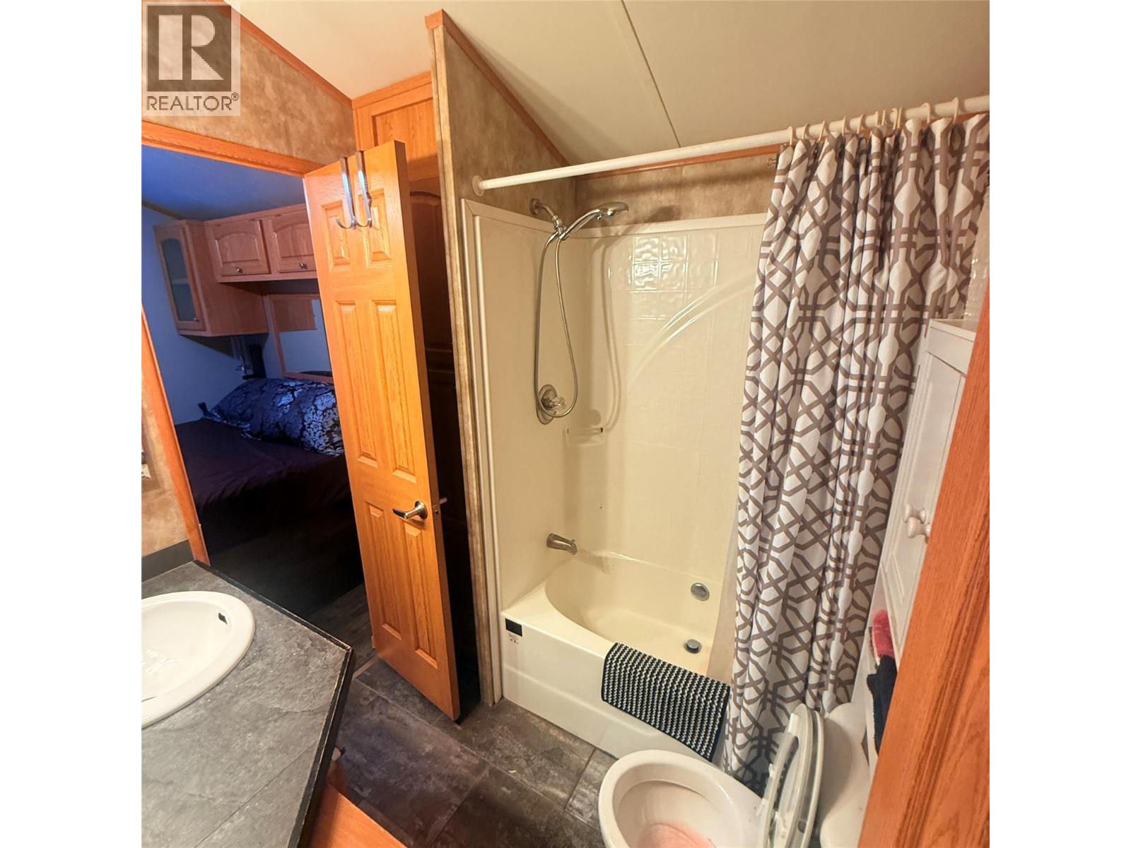 #3 2633 SQUILAX-ANGLEMONT ROAD - 7