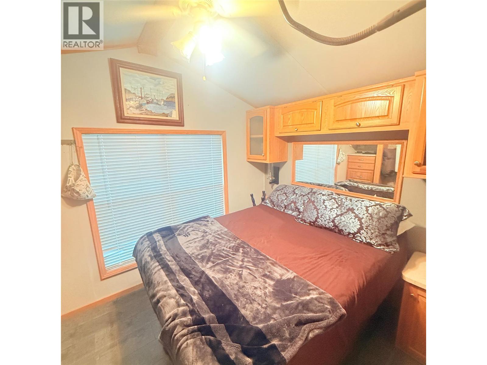 #3 2633 SQUILAX-ANGLEMONT ROAD - 6