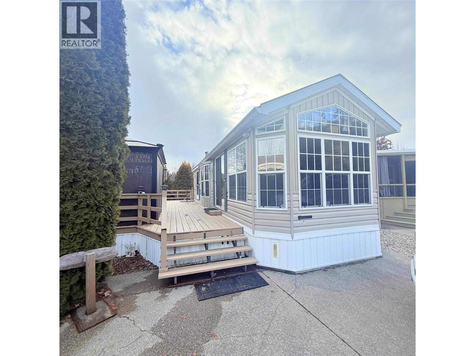 #3 2633 SQUILAX-ANGLEMONT ROAD - 8