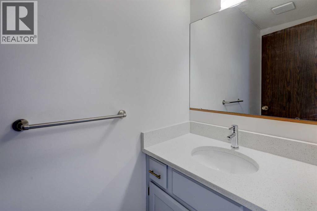 Single Family House for Sale in  Beddington Rise NE Beddington Heights Calgary 