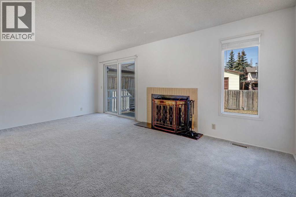 Single Family House for Sale in  Beddington Rise NE Beddington Heights Calgary 