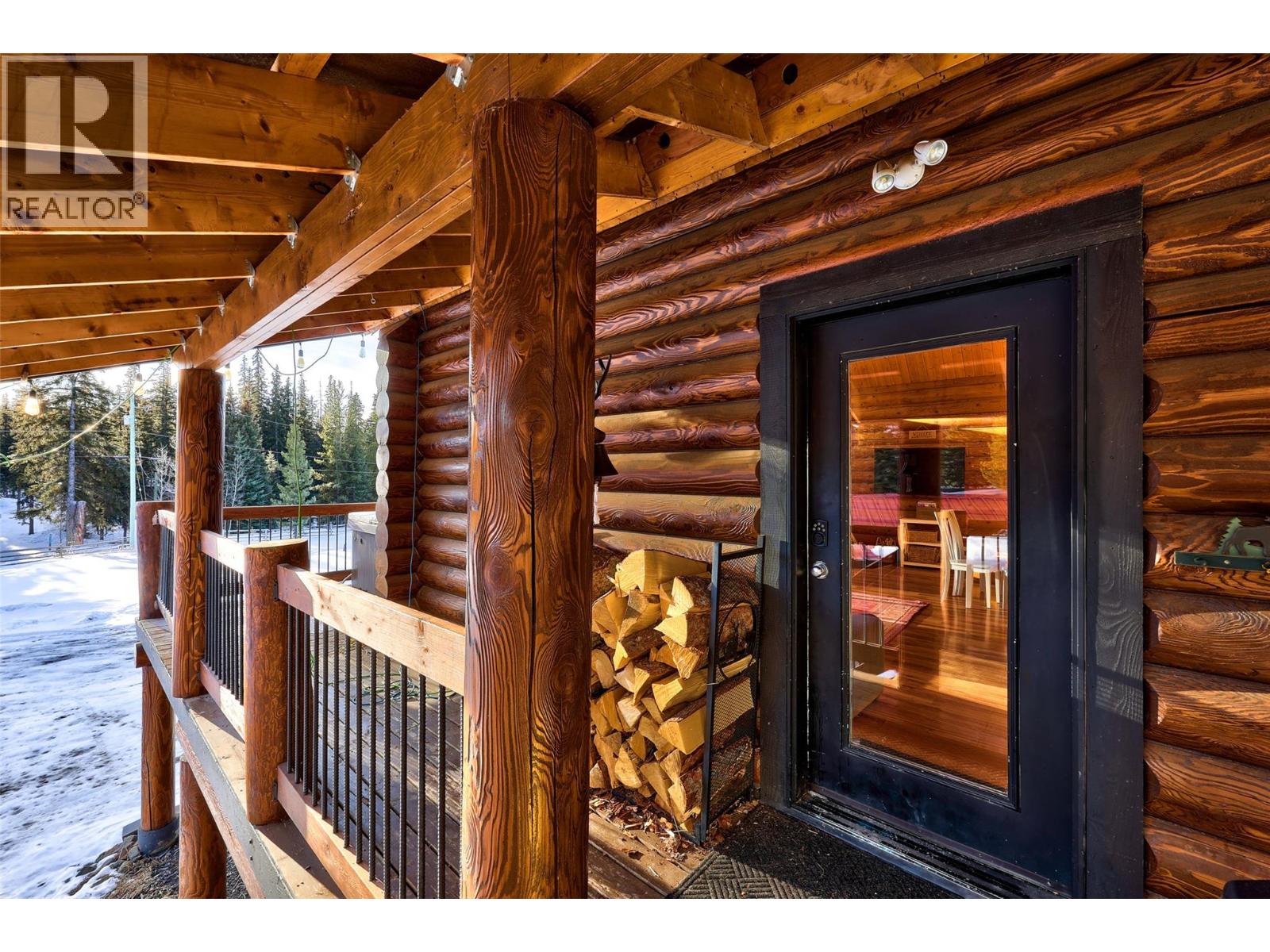 4889 PINE RIDGE WAY - Image 2