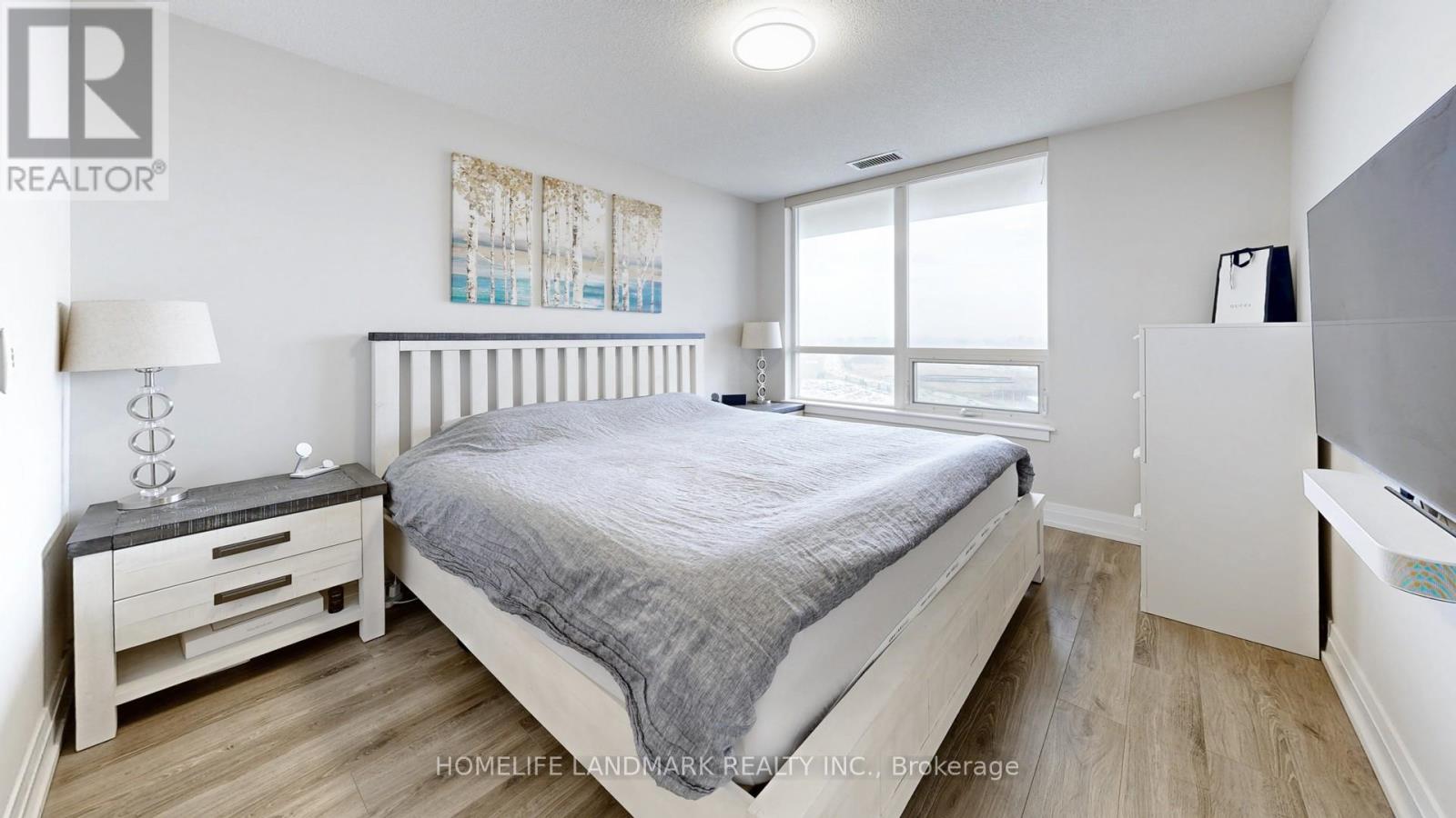 #PH-11 1060 SHEPPARD AVENUE W - 19