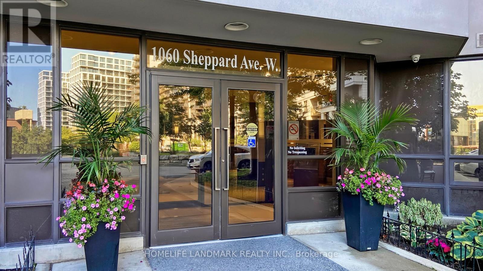 #PH-11 1060 SHEPPARD AVENUE W - 2